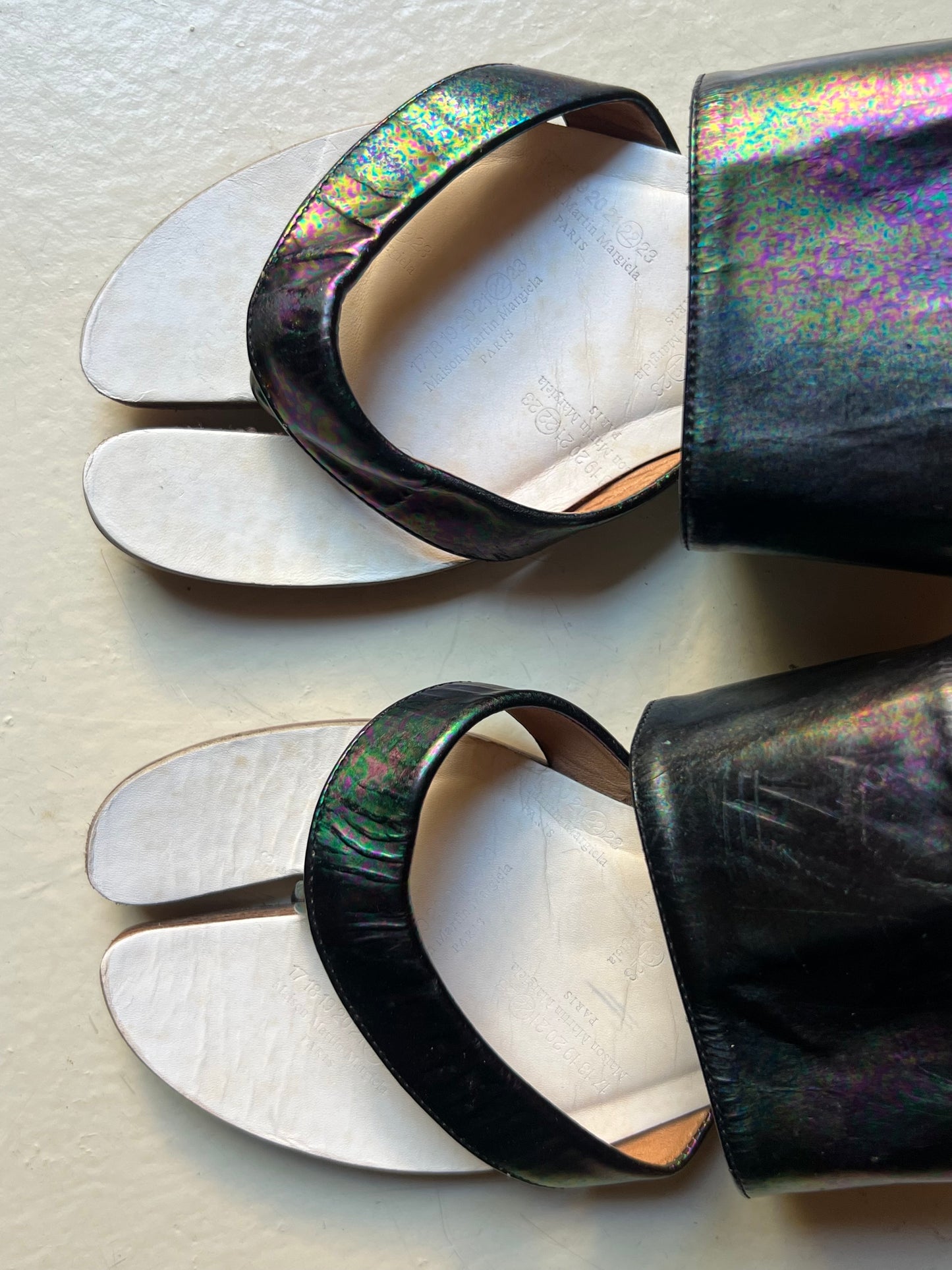 maison martin margiela oil-slick leather tabi mule-slides, mid-00s