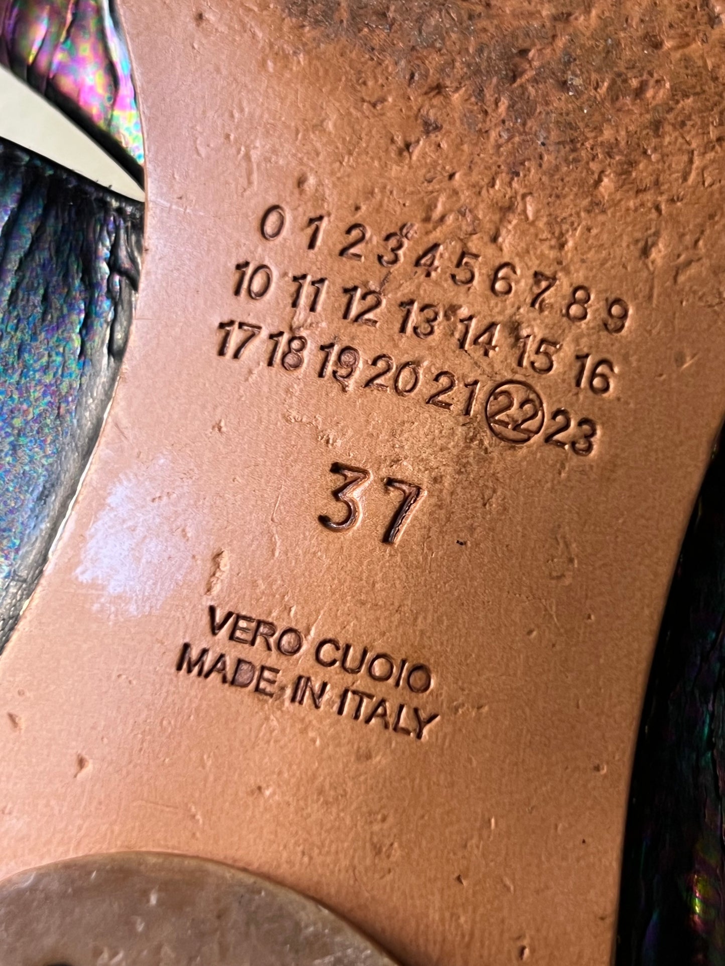 maison martin margiela oil-slick leather tabi mule-slides, mid-00s