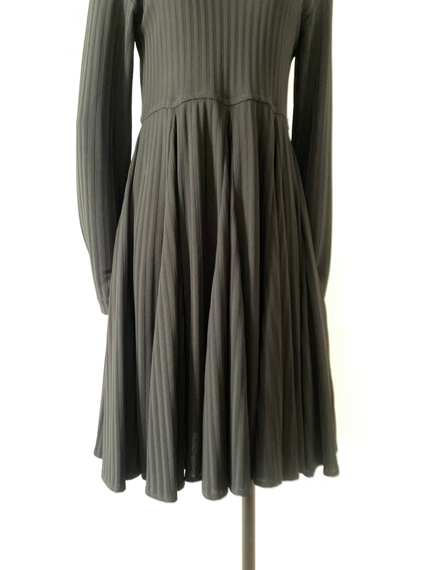 romeo gigli ribbed long sleeve dress with flounced hem, f/w 1995