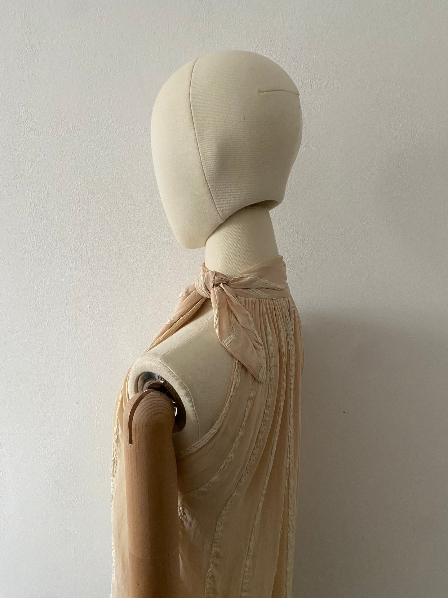 romeo gigli silk blend halter neck blouse (s/s?) 1995