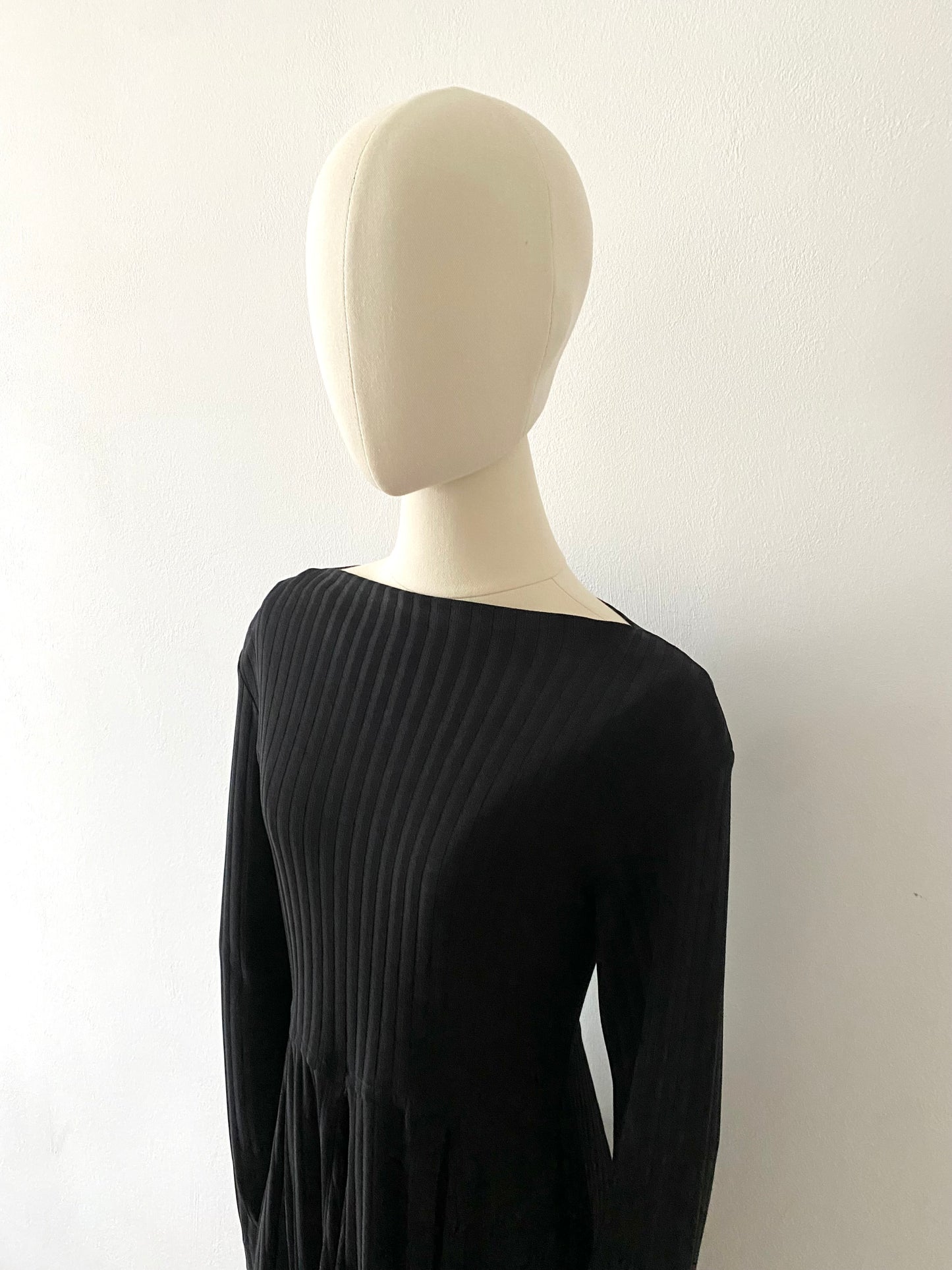 romeo gigli ribbed long sleeve dress with flounced hem, f/w 1995